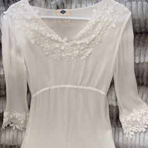 White long sleeve dress